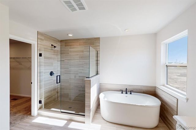 12147 Moore Lane, Washington, MI 48094