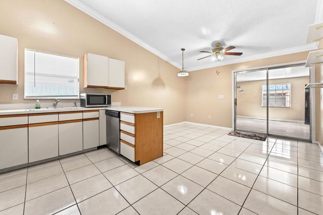 7898 Ridgewood Drive, Lake Worth, FL 33467