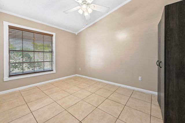 7898 Ridgewood Drive, Lake Worth, FL 33467