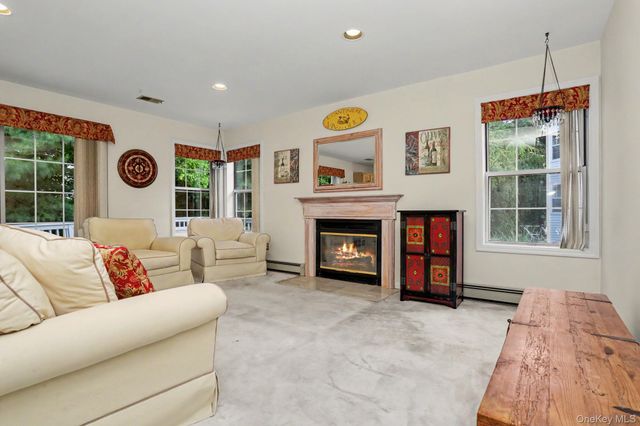 3176 Woodfield Court, Yorktown Heights, NY 10598