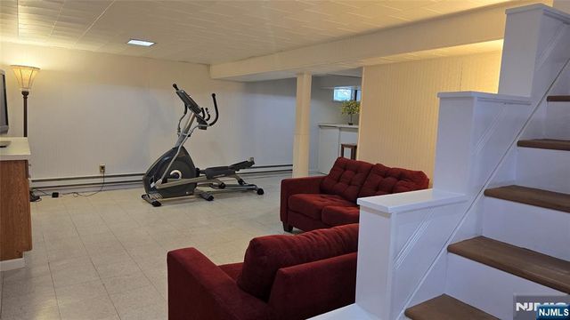 446 Maple Hill Drive, Hackensack, NJ 07601