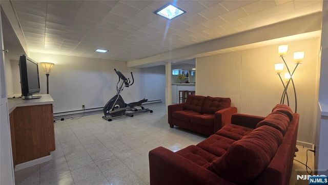 446 Maple Hill Drive, Hackensack, NJ 07601