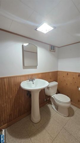 446 Maple Hill Drive, Hackensack, NJ 07601