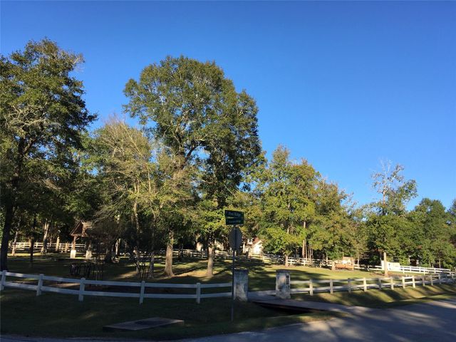 1930 Autumn Ridge Drive Drive, Conroe, TX 77304