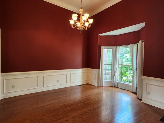 97 Wrights Mill Dr, Jackson, TN 38305