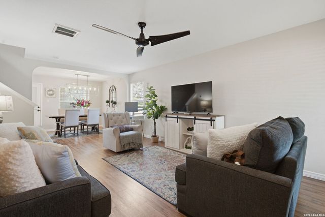 9118 Sahara Woods, Universal City, TX 78148