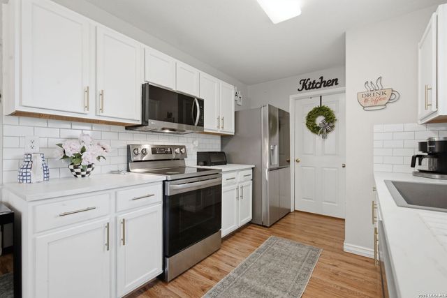 9118 Sahara Woods, Universal City, TX 78148