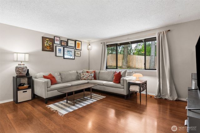 4109 Highline Drive SE, Olympia, WA 98501