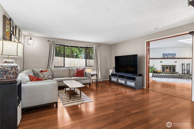 4109 Highline Drive SE, Olympia, WA 98501