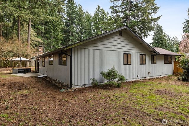 4109 Highline Drive SE, Olympia, WA 98501