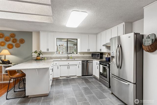 4109 Highline Drive SE, Olympia, WA 98501