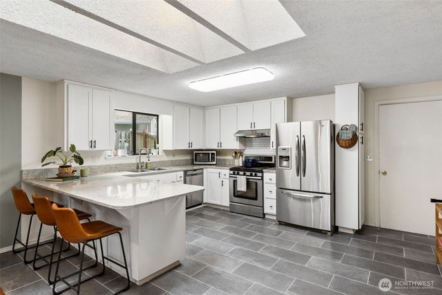 4109 Highline Drive SE, Olympia, WA 98501