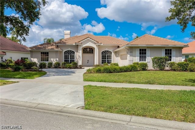 11223 Phoenix WAY, Naples, FL 34119