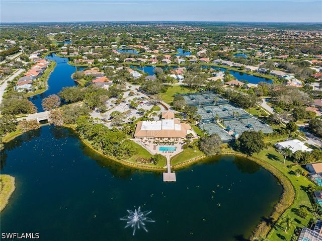 11223 Phoenix WAY, Naples, FL 34119