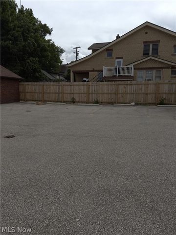 16111-13 Lorain Avenue, Cleveland, OH 44111