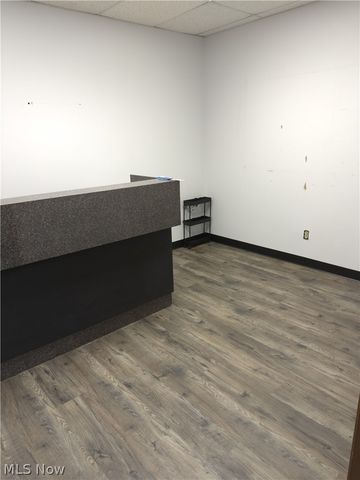 16111-13 Lorain Avenue, Cleveland, OH 44111