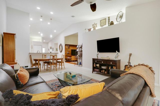 8063 Dolomtian Way, Boynton Beach, FL 33472