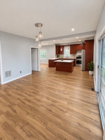 26 Rutgers Avenue, Colonia, NJ 07067