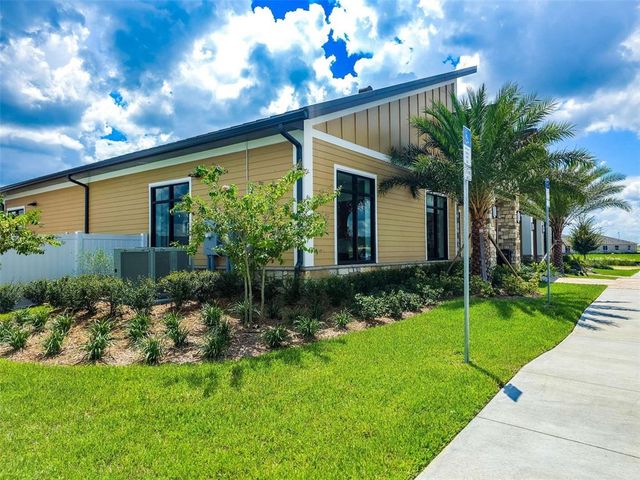 1121 DEEPWATER CIRCLE, Eagle Lake, FL 33839