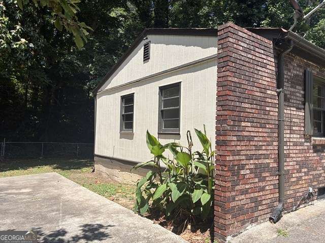 2740 Santa Barbara Drive NW, Atlanta, GA 30318