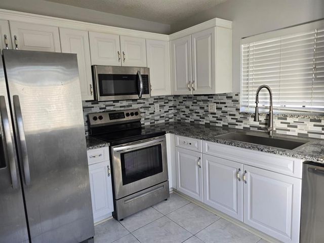 4768 SW 14th Court, Deerfield Beach, FL 33442