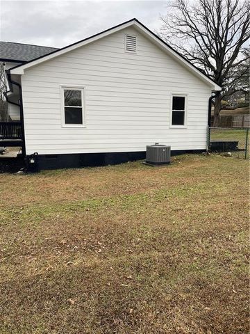 14 Bradford SW Drive, Cartersville, GA 30120