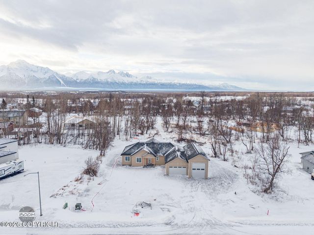 1360 N Cedar Hills Drive, Palmer, AK 99645
