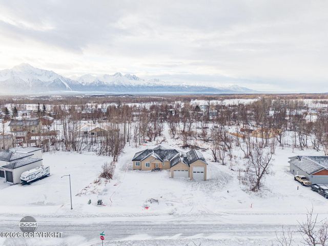 1360 N Cedar Hills Drive, Palmer, AK 99645
