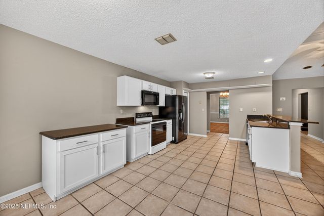 6819 MCMULLIN Street, Jacksonville, FL 32210