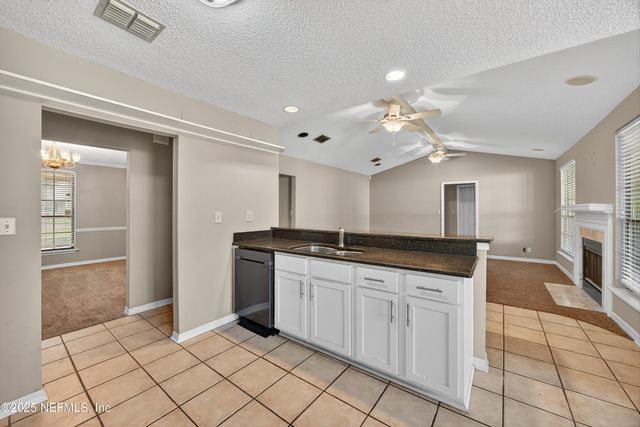 6819 MCMULLIN Street, Jacksonville, FL 32210