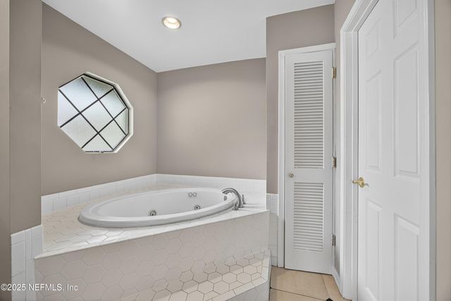 6819 MCMULLIN Street, Jacksonville, FL 32210