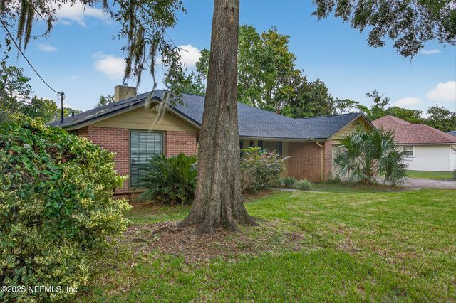 6819 MCMULLIN Street, Jacksonville, FL 32210