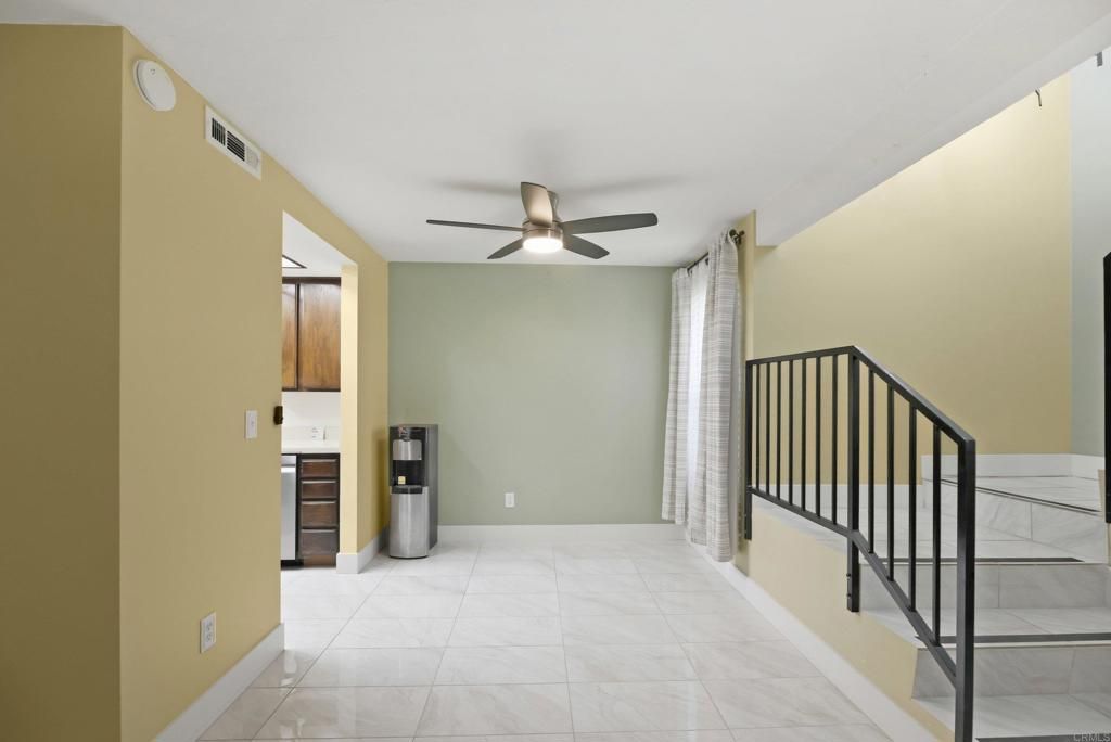 13230 Johannesberg Way 16, Poway, CA 92064 — photo 2