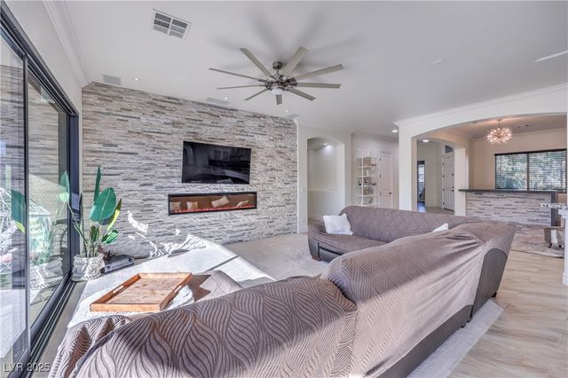 7221 Fruitful Harvest Avenue, Las Vegas, NV 89131