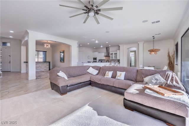 7221 Fruitful Harvest Avenue, Las Vegas, NV 89131