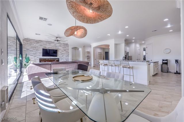 7221 Fruitful Harvest Avenue, Las Vegas, NV 89131