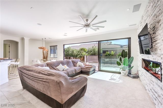 7221 Fruitful Harvest Avenue, Las Vegas, NV 89131