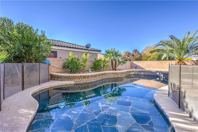 7221 Fruitful Harvest Avenue, Las Vegas, NV 89131