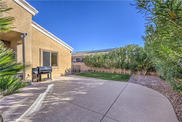 7221 Fruitful Harvest Avenue, Las Vegas, NV 89131