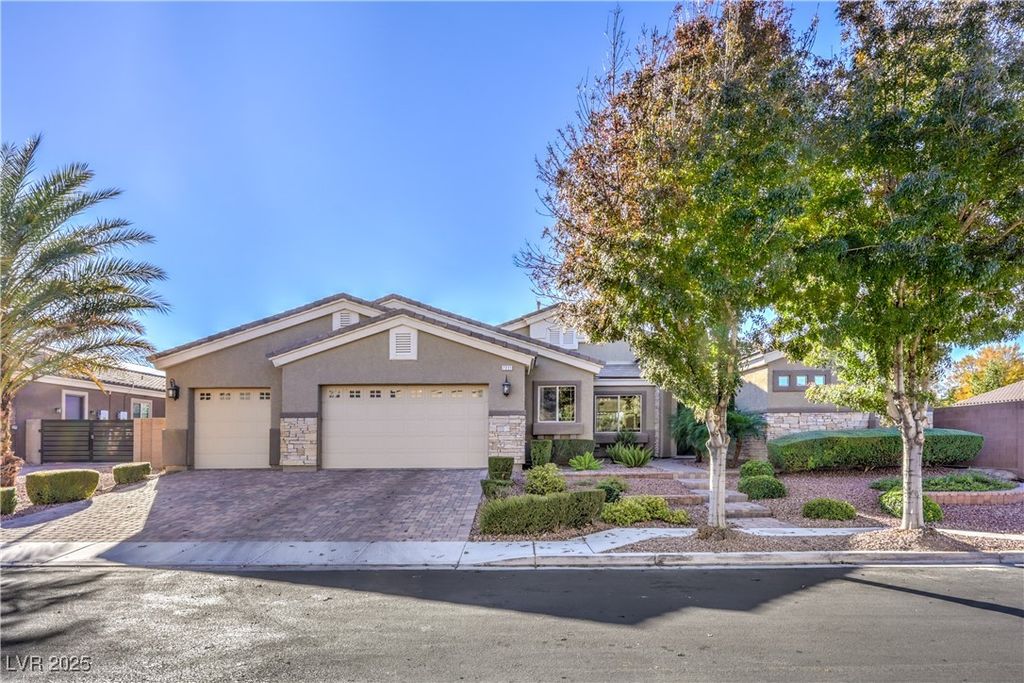 7221 Fruitful Harvest Avenue, Las Vegas, NV 89131