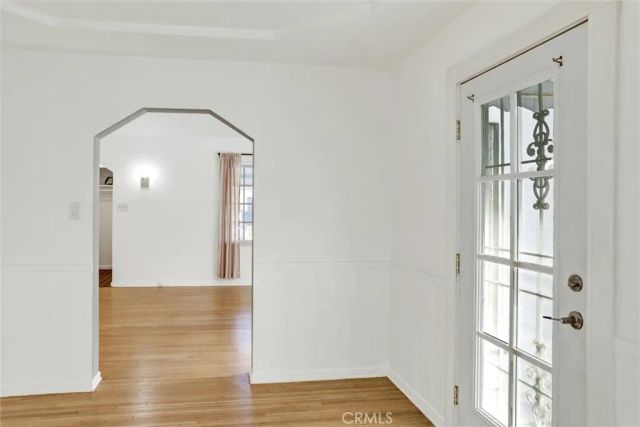 1185 Hauser Boulevard, Los Angeles, CA 90019