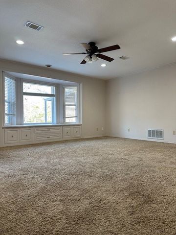 22 Eastwood Terrace, Denison, TX 75020