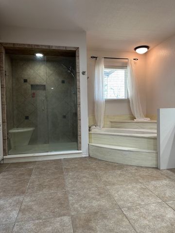 22 Eastwood Terrace, Denison, TX 75020