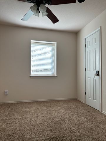 22 Eastwood Terrace, Denison, TX 75020