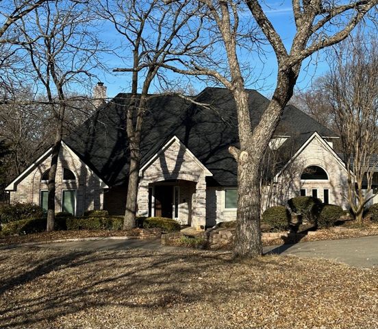 22 Eastwood Terrace, Denison, TX 75020