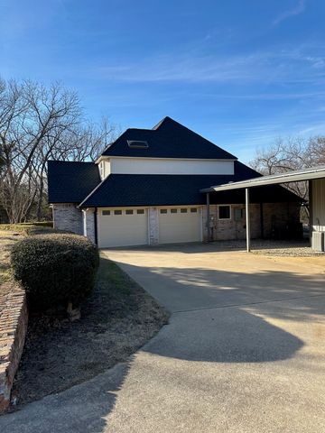 22 Eastwood Terrace, Denison, TX 75020