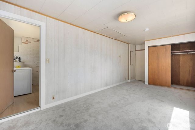 31 Crescent Cir SW, Lakewood, WA 98499