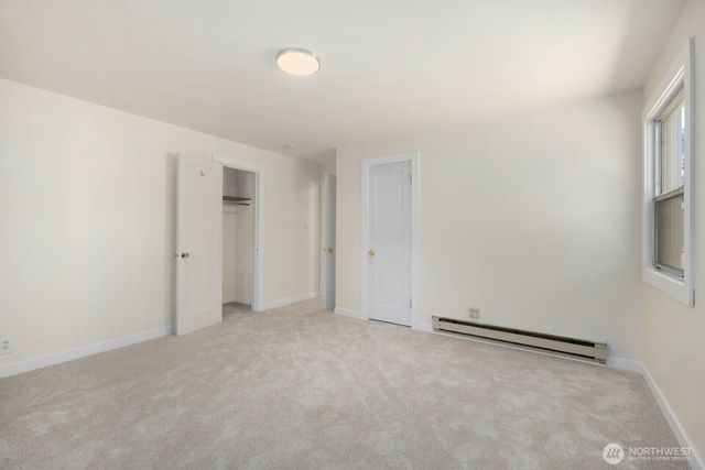 31 Crescent Cir SW, Lakewood, WA 98499
