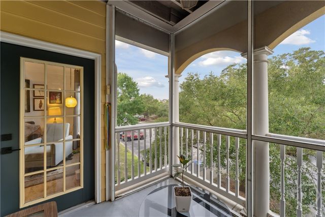 2122 Whitemarsh Way, Savannah, GA 31410