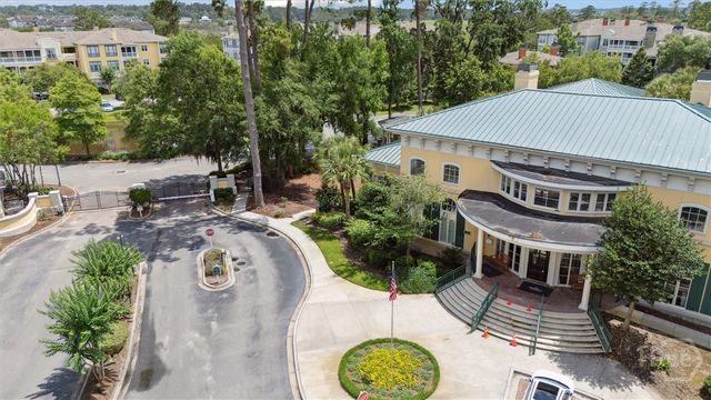 2122 Whitemarsh Way, Savannah, GA 31410
